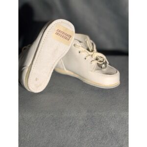 Rare, Lord Todd Vintage White Leather Baby Shoes. Unworn, Approx 4". Precious!